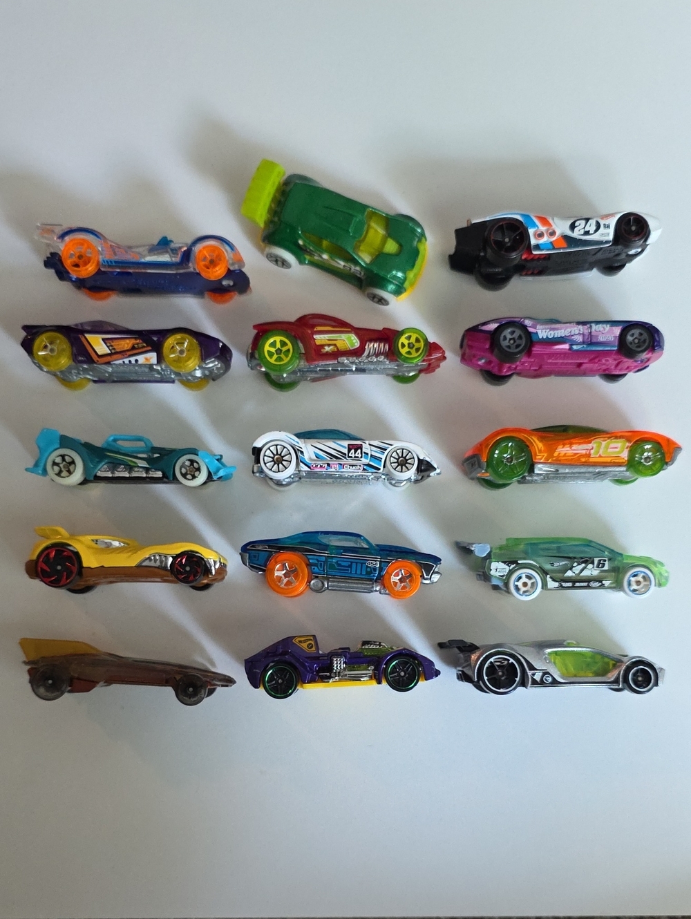 Hot Wheels Assorted Cars - '69 Cheville, Impavido, Hammer, Turbot, X-Raycers